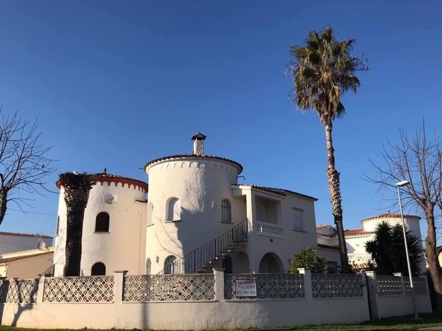 Empuriabrava Maison De Charme Avec Piscine Buitenkant foto